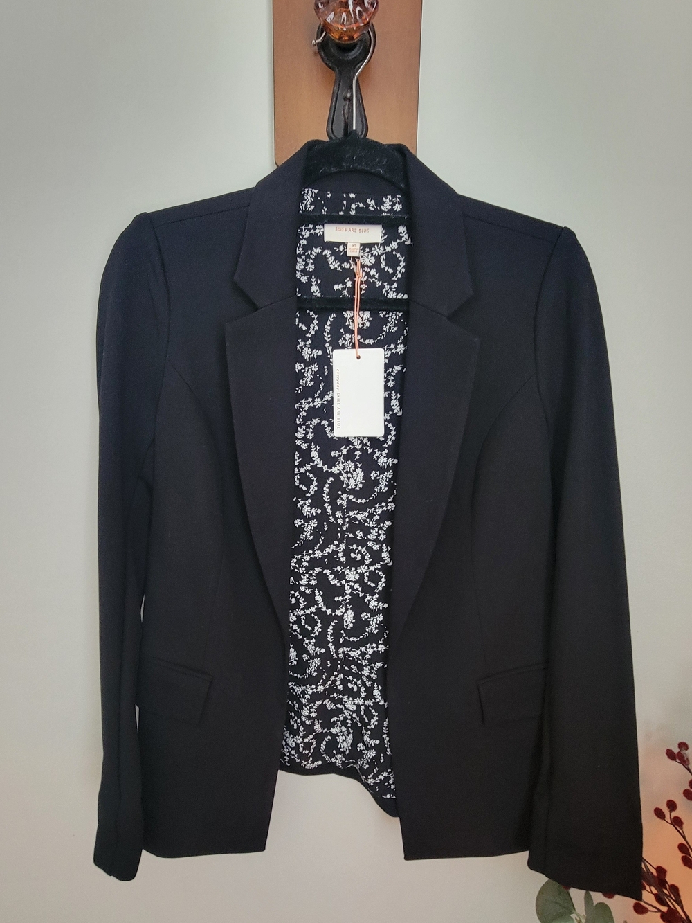 Skies Are Blue Black Women's Blazer with Printed Lining Size XS